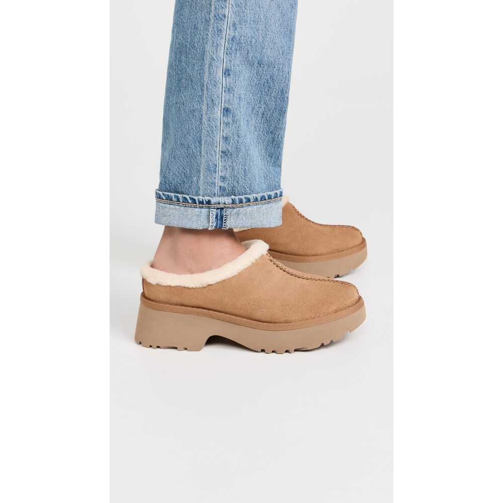 UGG Women's New Heights Cozy Clog Shoe Chestnut 9 - Picture 8 of 11